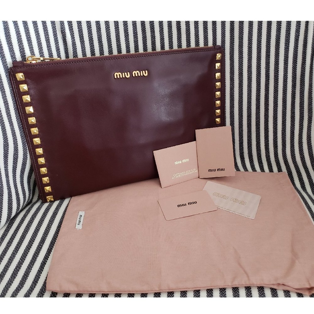 Miu Miu Studded Rockstud Leather Pochette Clutch